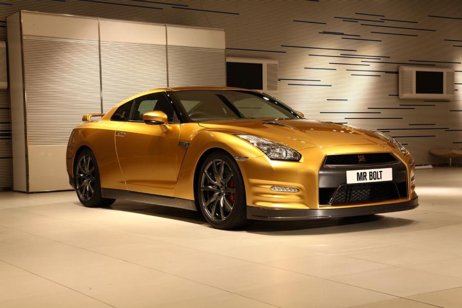  Nissan GT-R Gold by Usain Bolt 2012 года  (фото 11 из 12)